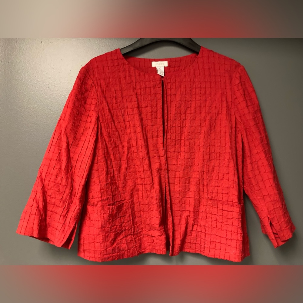 💛TODAY***$15***Chico’s red lined, pocketed overlay with single eyelet cl